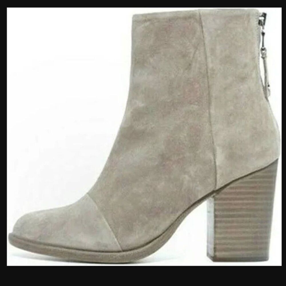 Rag & Bone Ashby suede‎ leather ankle bootie size 38.5 tan beige italian casual